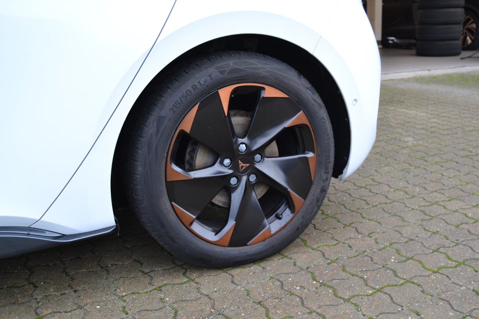 Cupra Born 58 Dinamica Pack High 5d