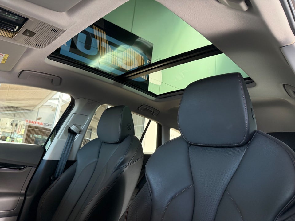 Skoda Enyaq 80 iV Suite 5d