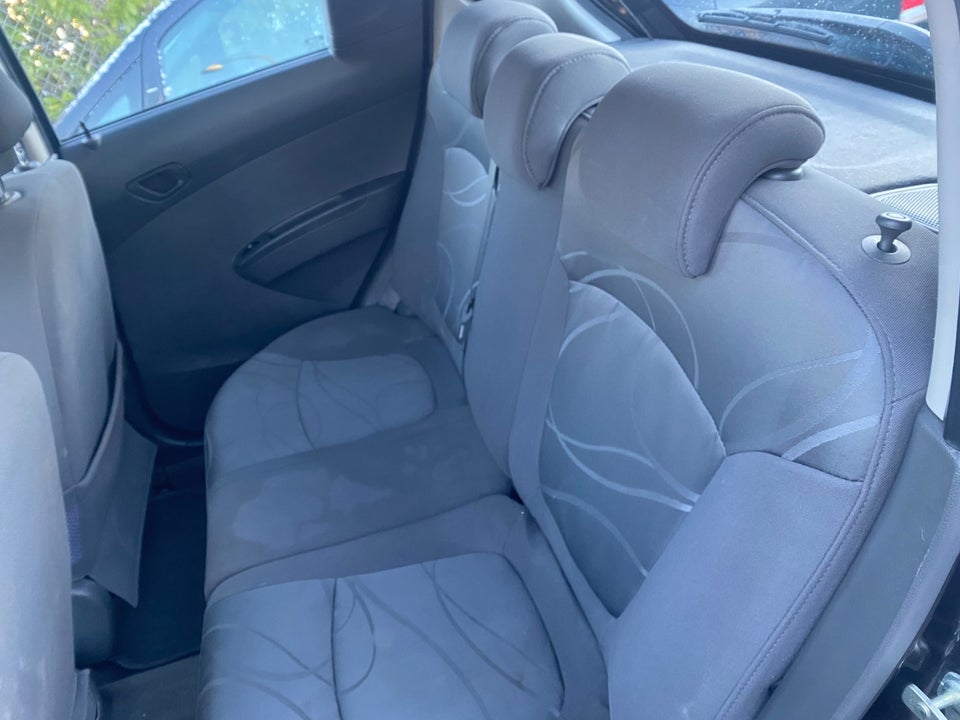 Chevrolet Spark 1,0 LS 5d