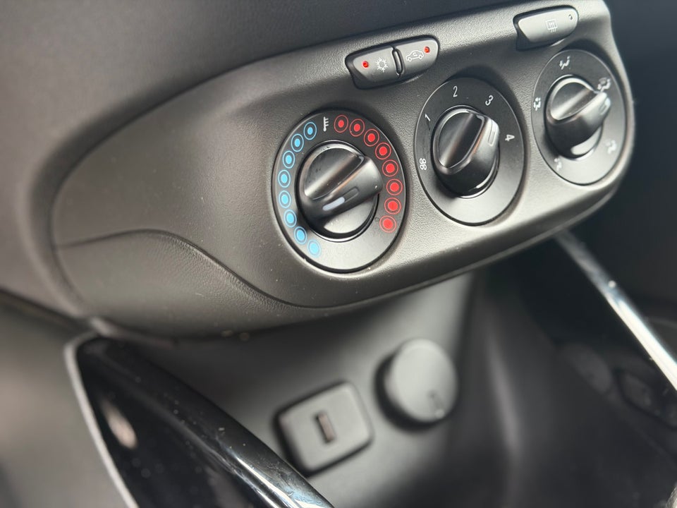 Opel Corsa 1,4 T 100 Sport 5d