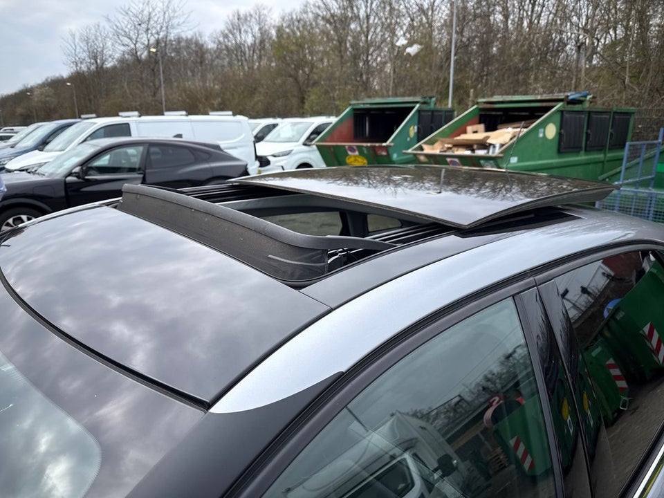 Citroën ë-C4 50 Shine Sport 5d