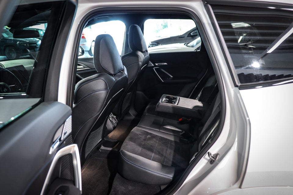 BMW iX1 xDrive30 M-Sport Premium 5d