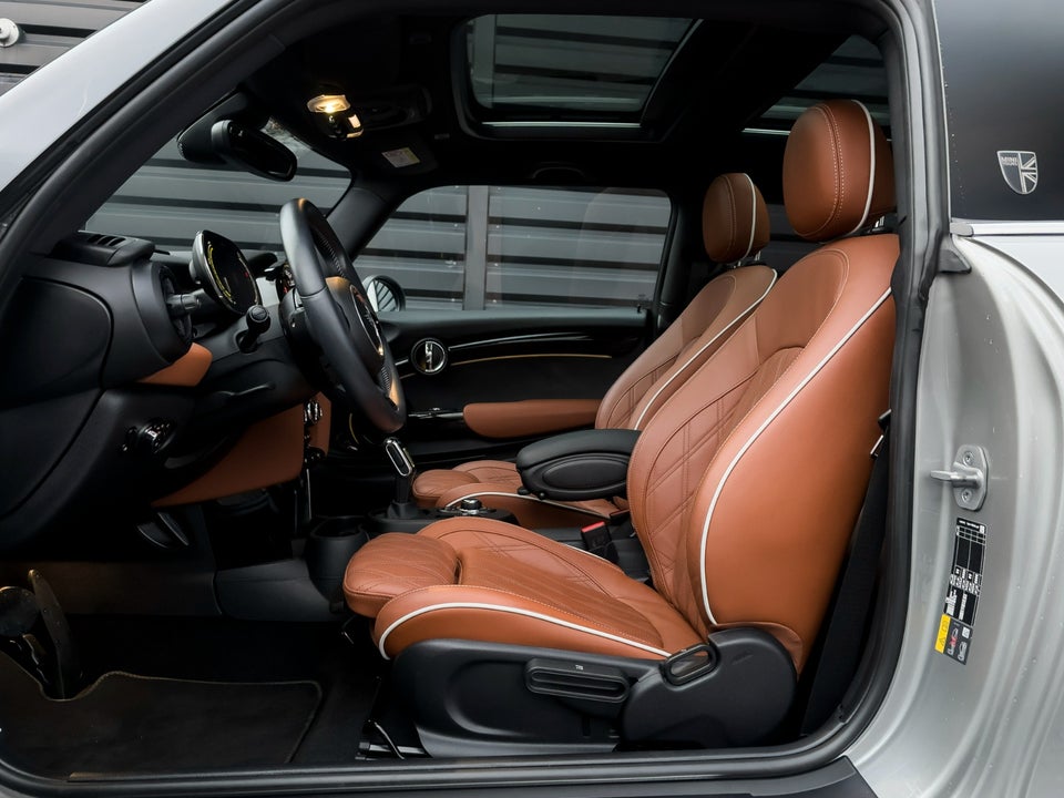 MINI Cooper SE Yours Trim 3d