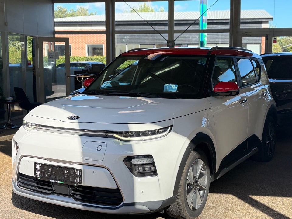 Kia e-Soul 64 Premium 5d