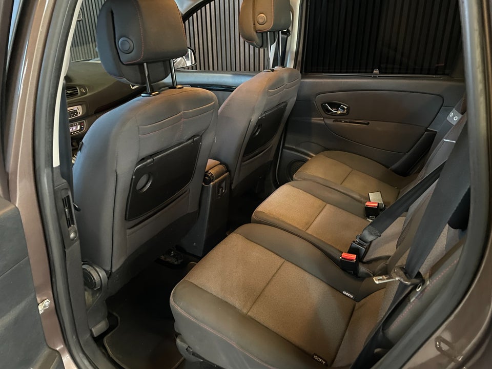 Renault Grand Scenic III 1,6 16V Authentique 7prs 5d
