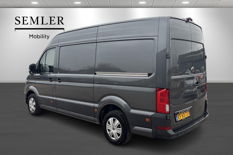 VW Crafter 35 2,0 TDi 177 Kassevogn L3H3 aut.