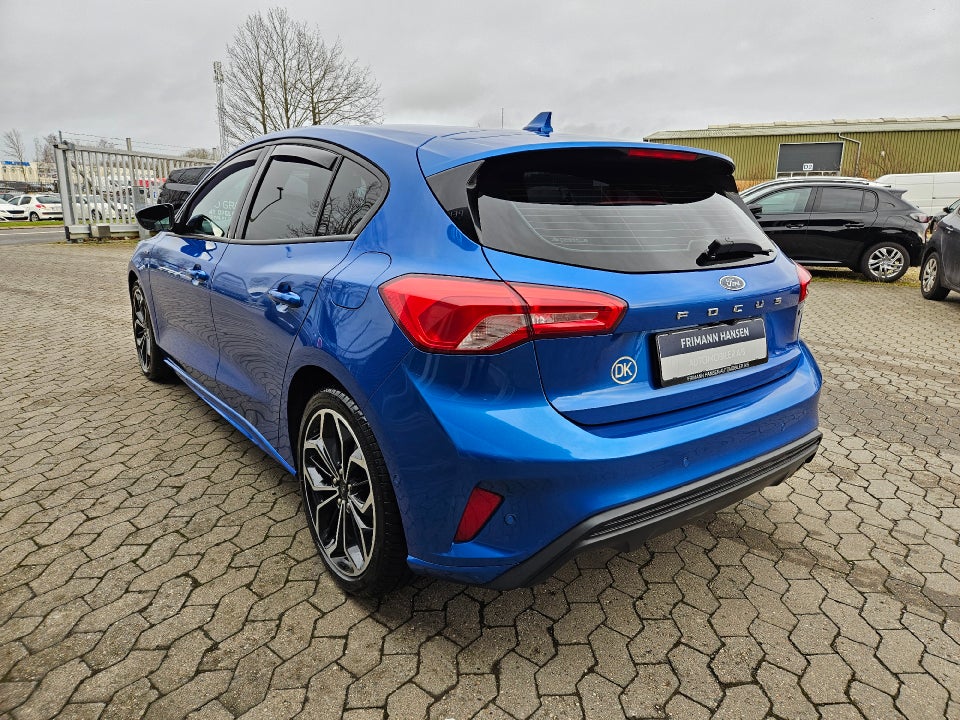 Ford Focus 1,0 EcoBoost ST-Line 5d