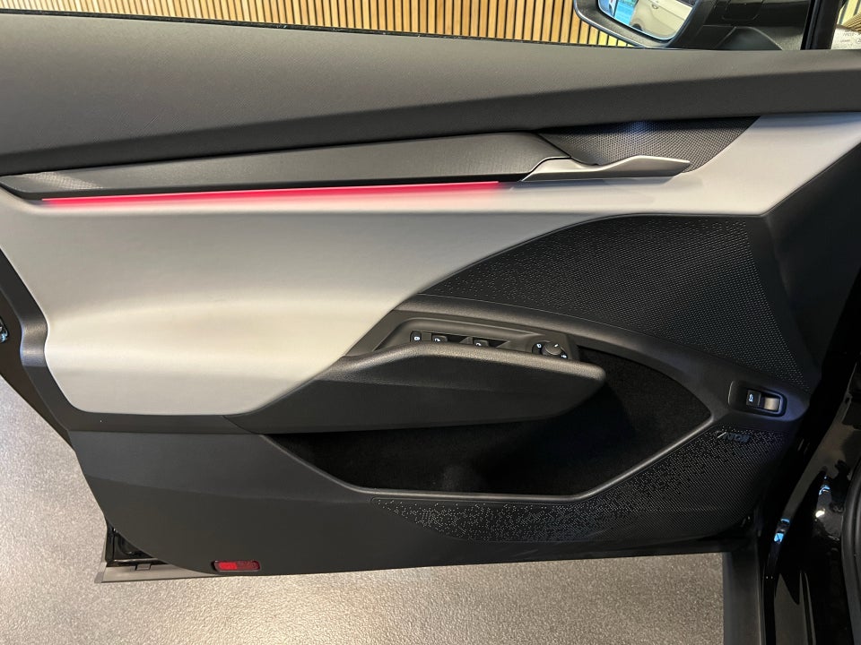 Skoda Elroq 85 iV Lodge Maxx 5d