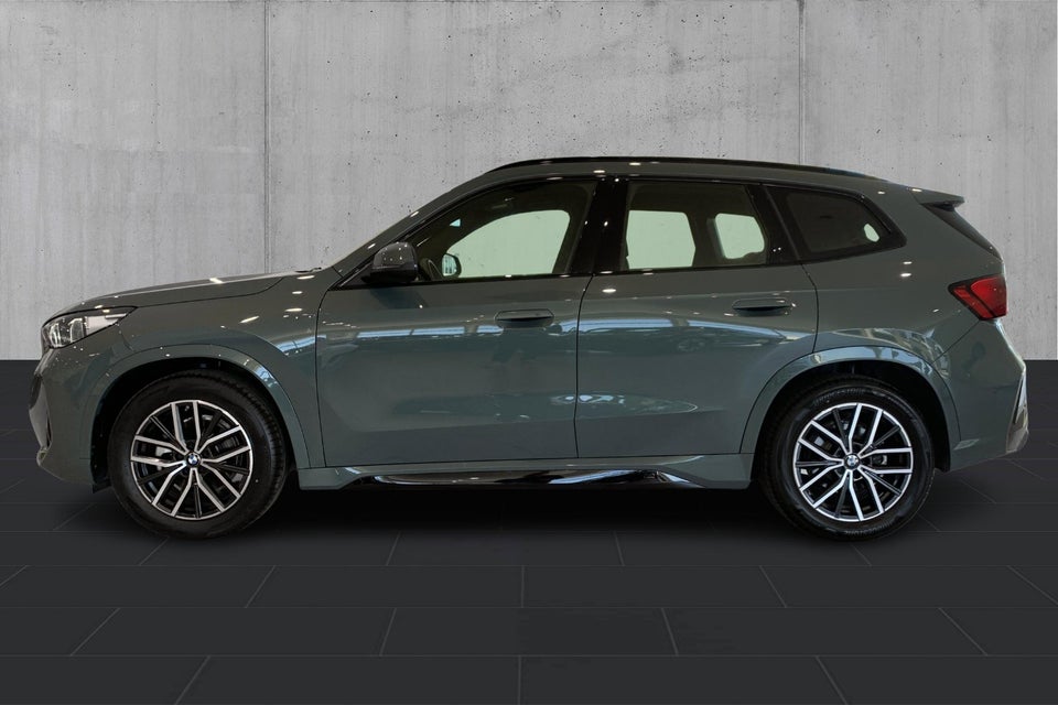 BMW iX1 eDrive20 M-Sport 5d
