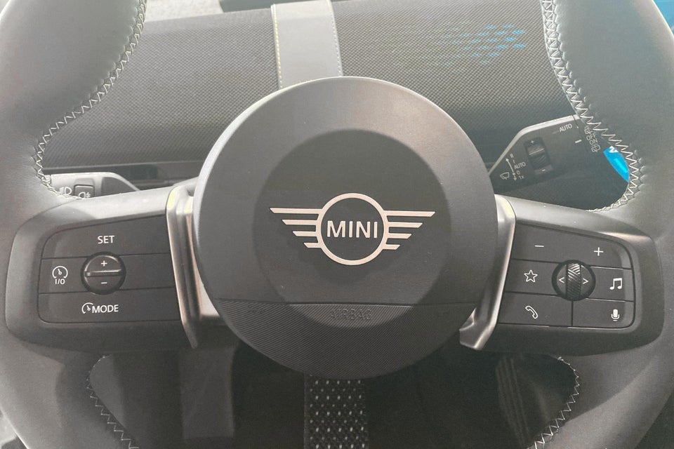 MINI Aceman E Classic Trim S 5d