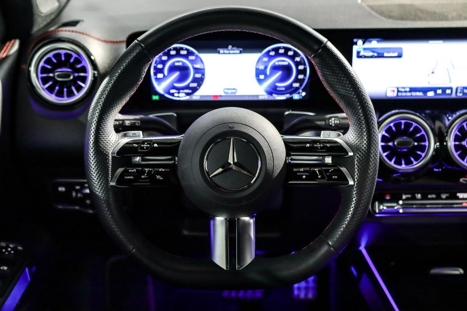 Mercedes EQB250+ AMG Line Advance Plus 5d