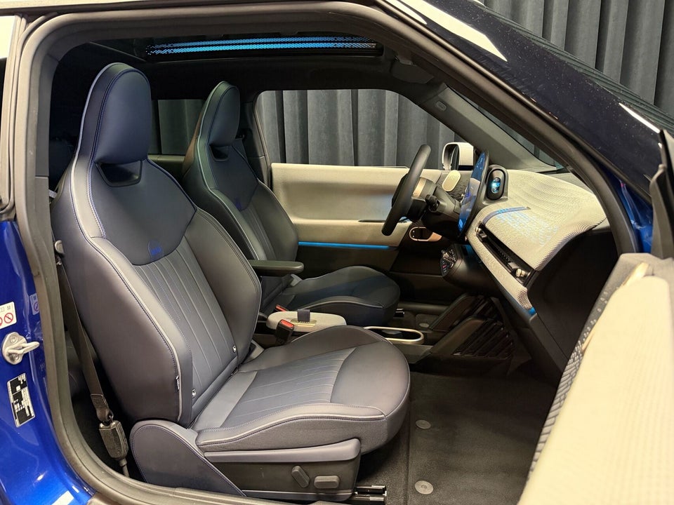 MINI Cooper SE Favoured Trim XL 3d