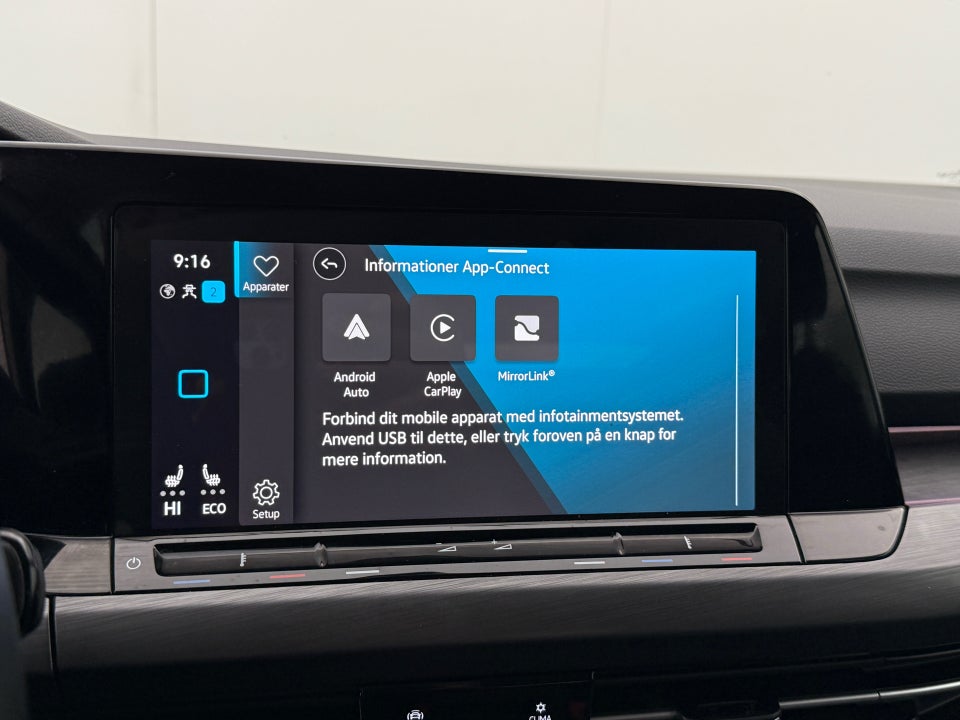 VW Golf VIII 1,4 eHybrid DSG 5d