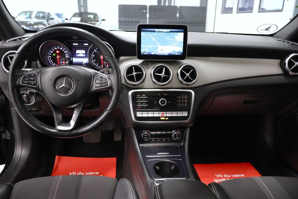 Mercedes GLA250 2,0 aut. 4Matic 5d