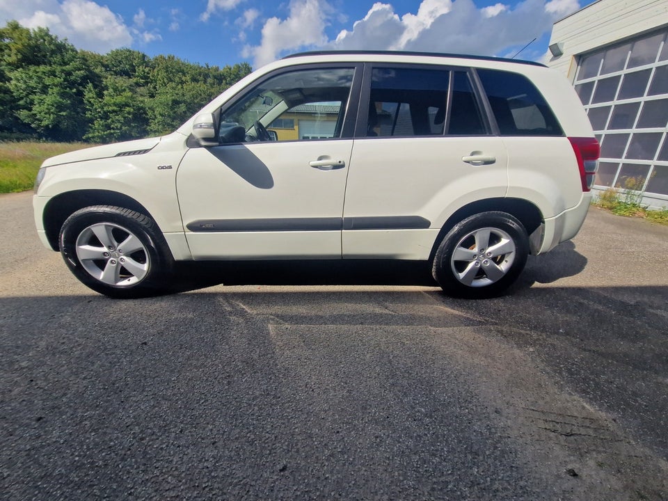 Suzuki Grand Vitara 1,9 DDiS GLX 5d