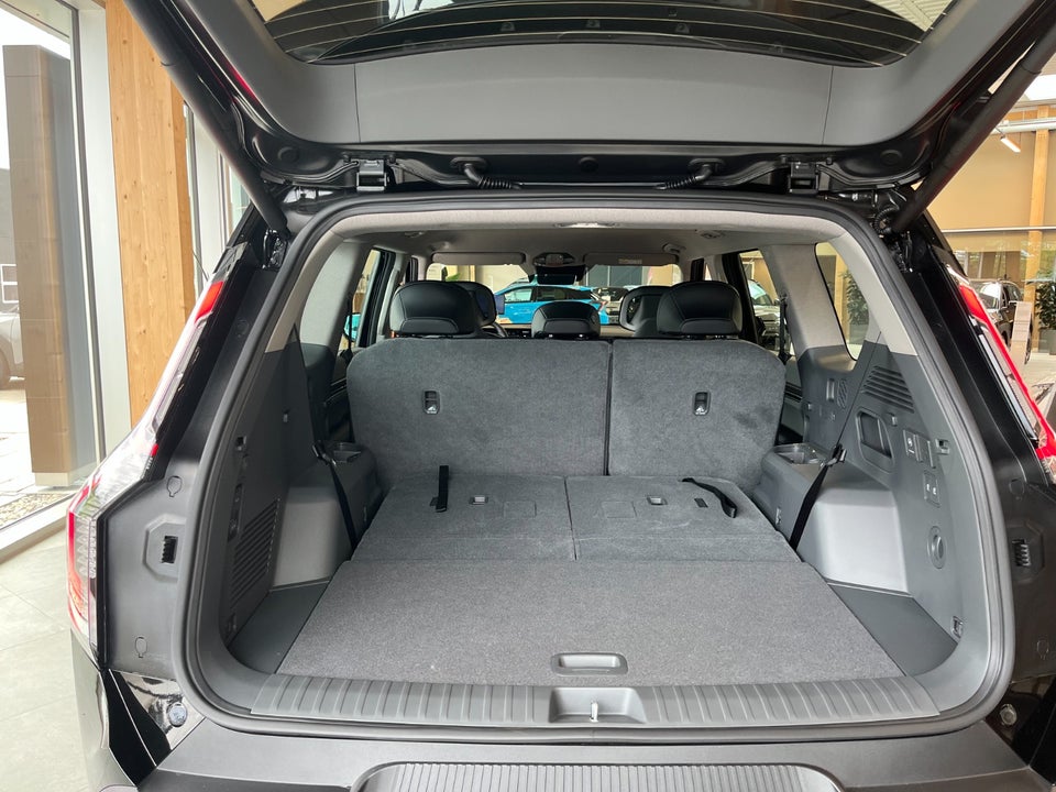 Kia EV9 76 Standard Range Upgrade RWD 7prs 5d