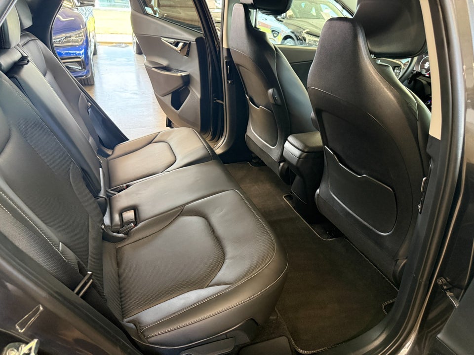 Kia EV6 77 Long Range Upgrade 5d