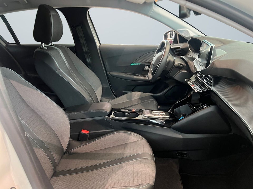 Peugeot e-208 50 Allure 5d