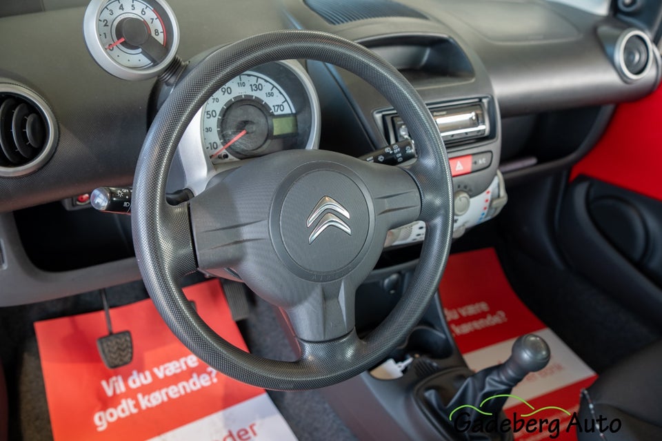 Citroën C1 1,0i Attraction 5d