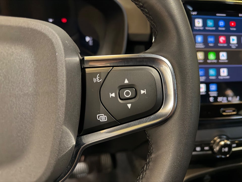 Volvo XC40 P6 ReCharge Core 5d