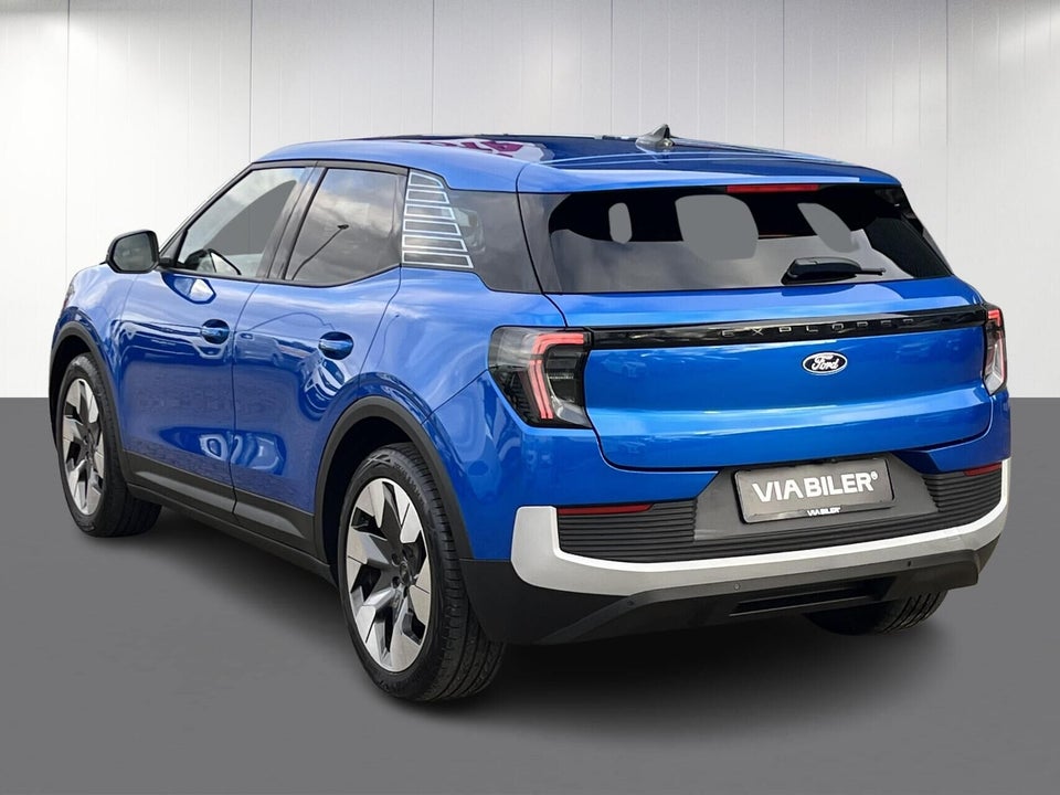 Ford Explorer 82 Premium Extended Range 5d