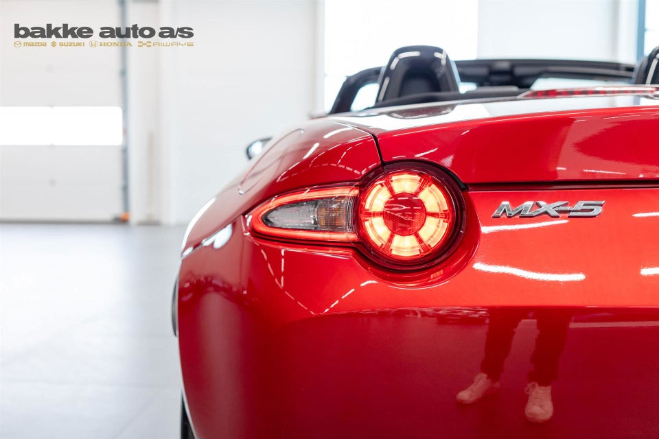 Mazda MX-5 1,5 SkyActiv-G 131 Roadster Edition 2d