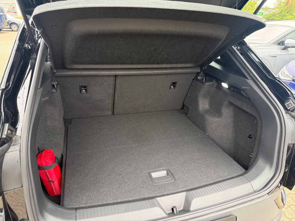 VW ID.4 77 Pro 5d