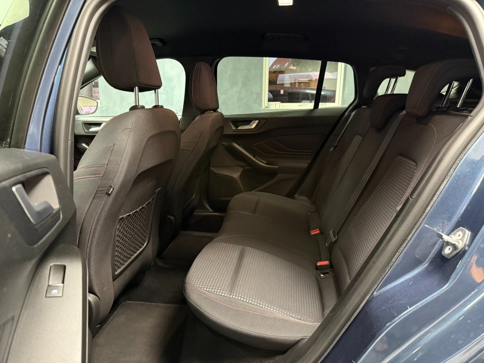 Ford Focus 1,5 EcoBlue ST-Line stc. 5d