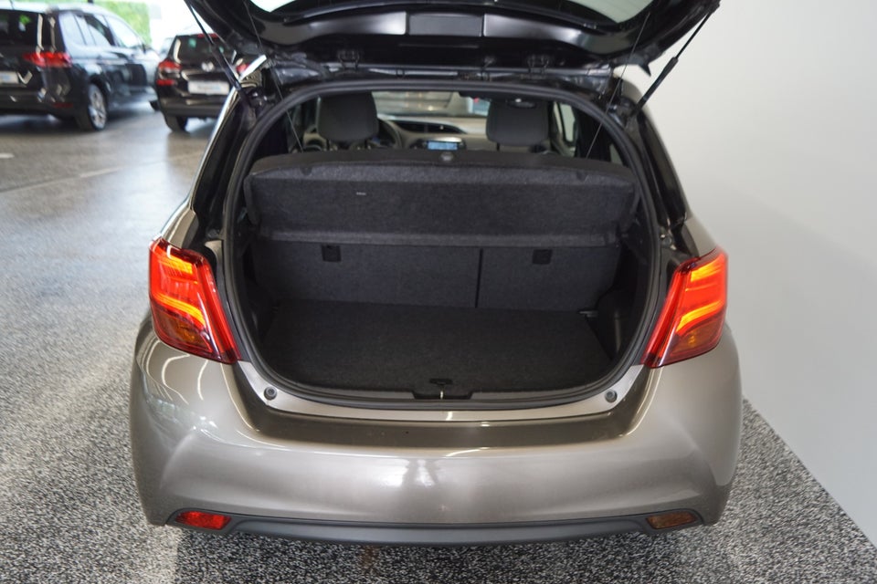 Toyota Yaris 1,5 Hybrid H2 Premium Luksus e-CVT 5d