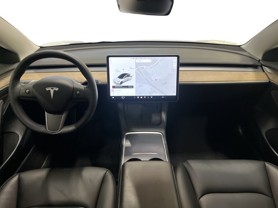 Tesla Model 3 Standard Range+ RWD 4d
