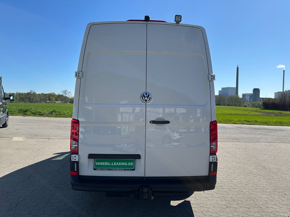 VW Crafter 30 2,0 TDi 140 Kassevogn L3H2