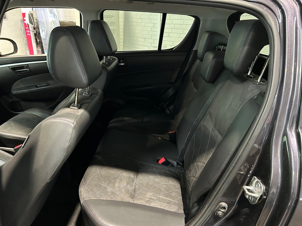 Suzuki Swift 1,2 Dualjet Style 5d