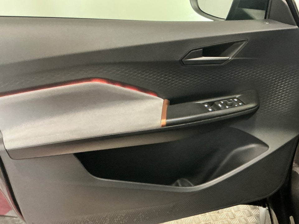 Cupra Born 77 e-Boost Dinamica Pack High 5d