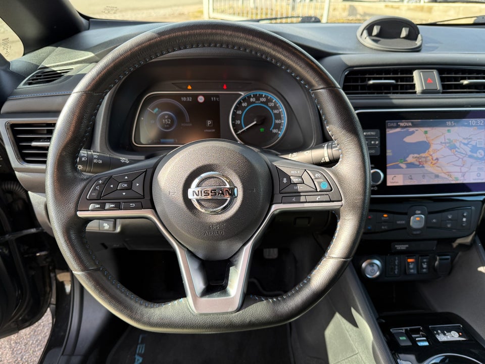 Nissan Leaf 40 Tekna 5d