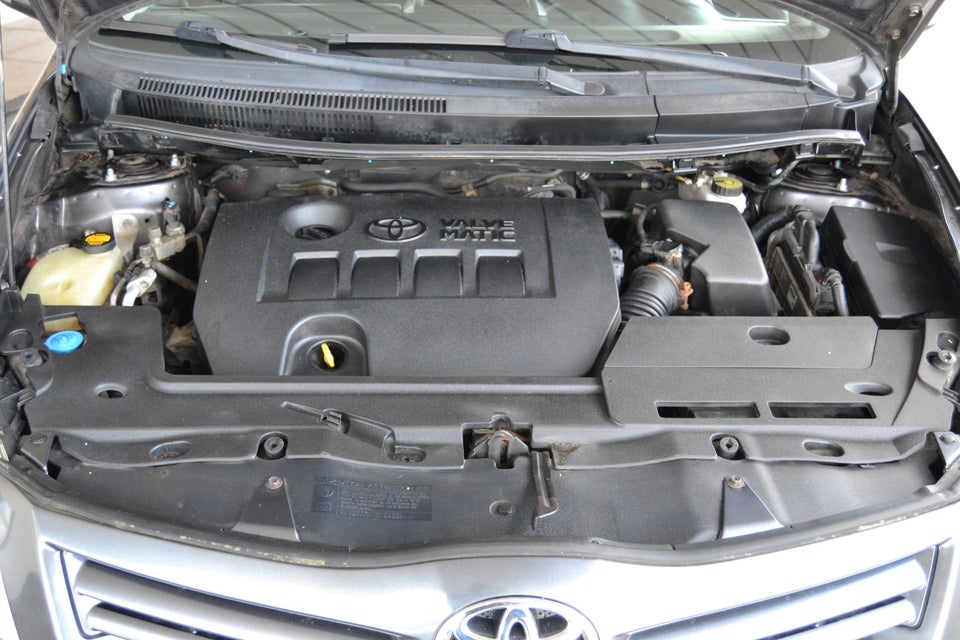 Toyota Auris 1,6 T2 5d