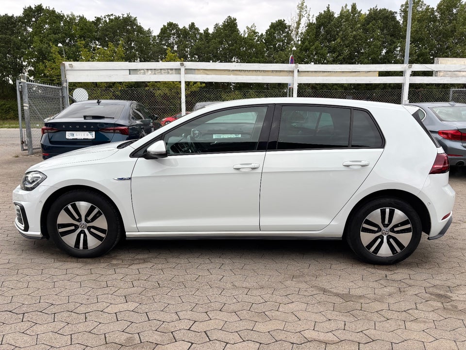 VW Golf VII 1,4 GTE DSG 5d