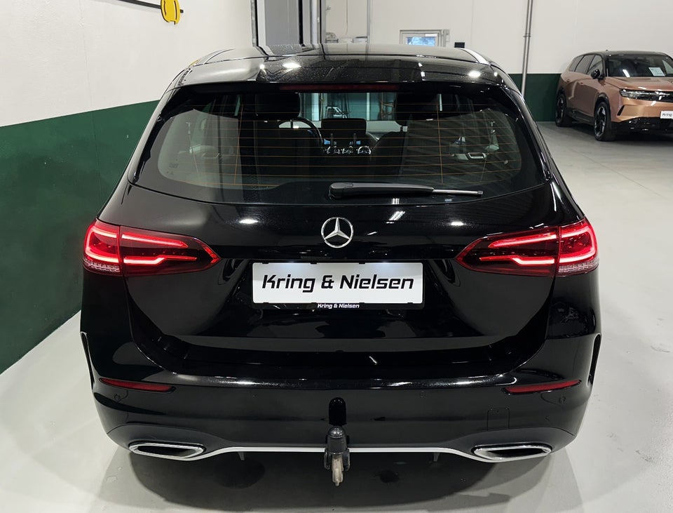 Mercedes B200 d 2,0 AMG Line aut. 5d