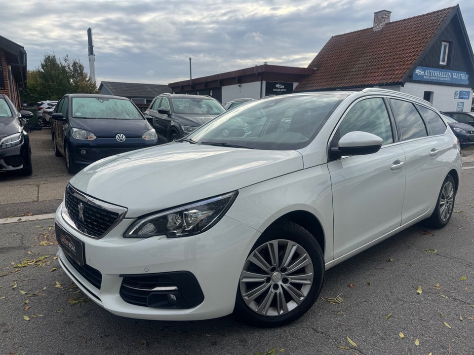Peugeot 308 1,6 BlueHDi 120 Allure Sky SW 5d