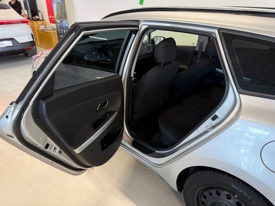 Kia Ceed 1,6 GDi Style+ Clim SW 5d