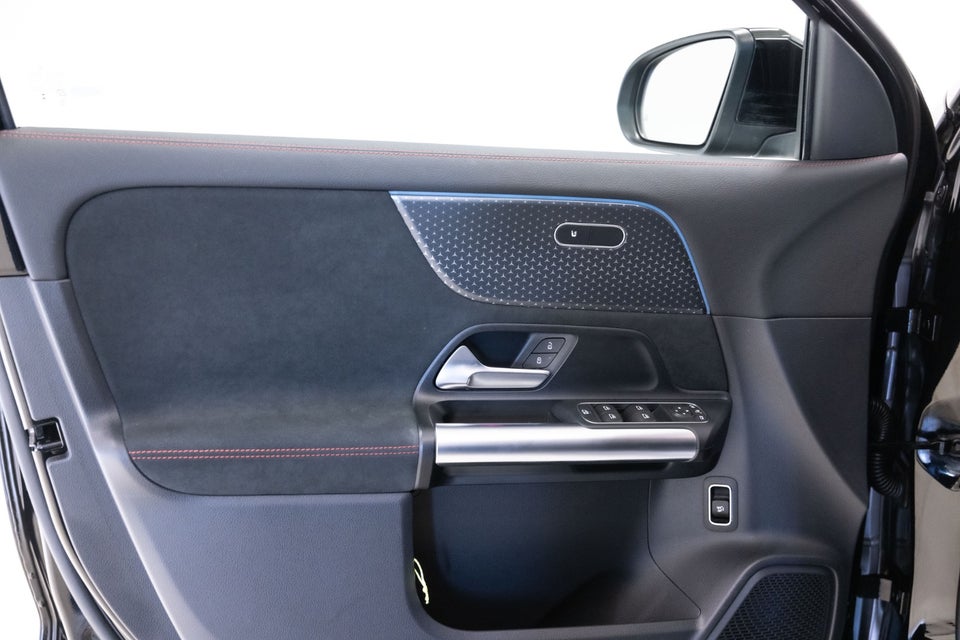 Mercedes EQA250+ AMG Advance 5d