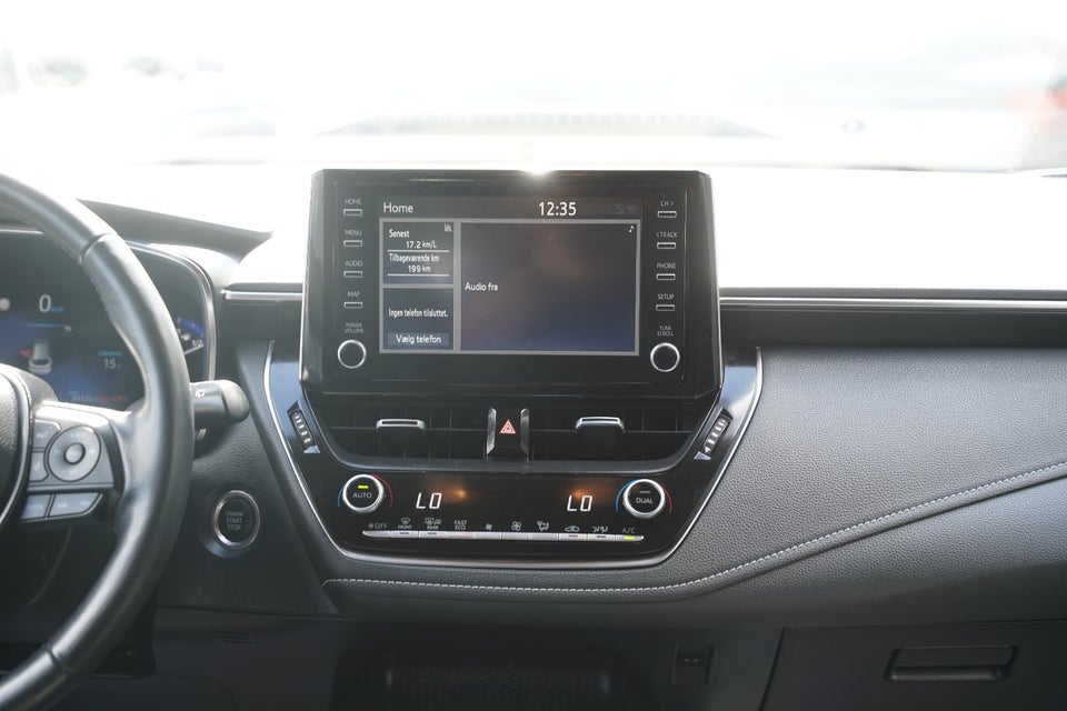 Toyota Corolla 1,2 Active Smart Touring Sports MDS 5d