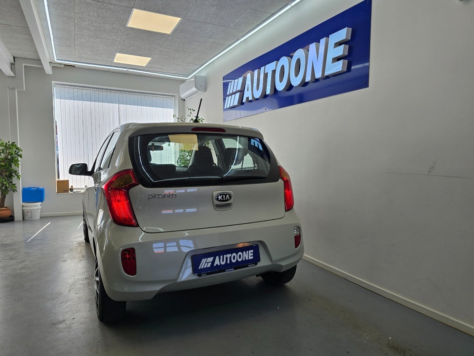 Kia Picanto 1,0 World Cup Eco 5d
