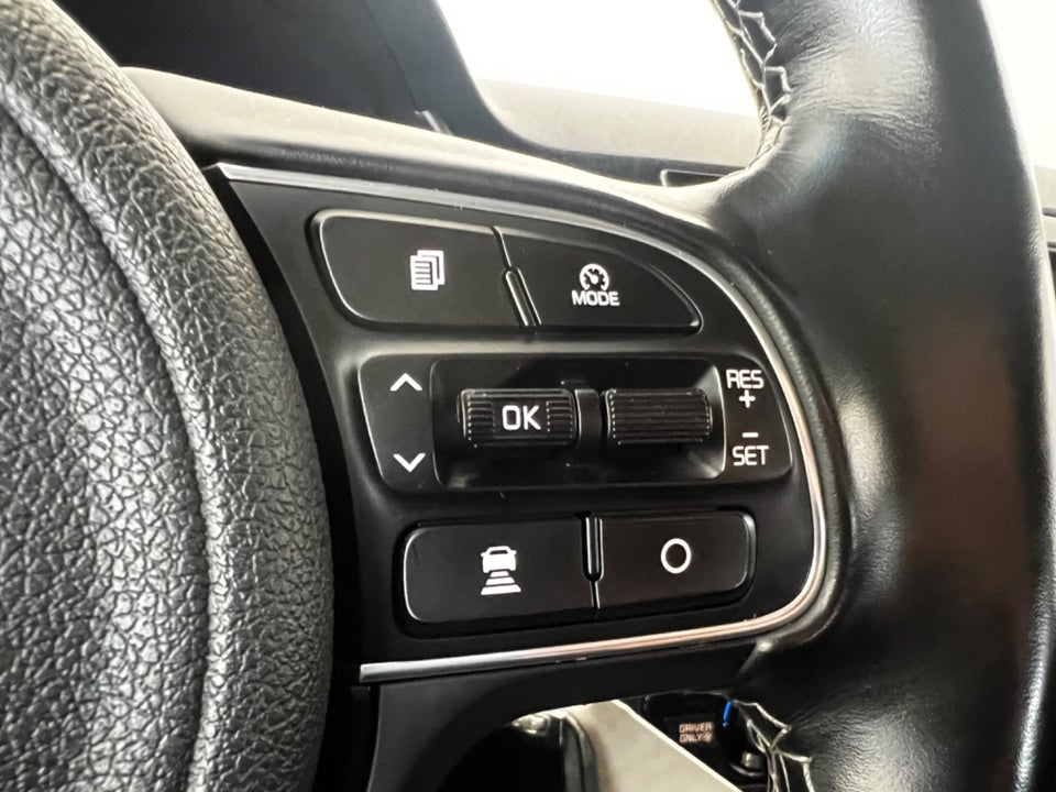 Kia Niro 1,6 PHEV Advance DCT 5d