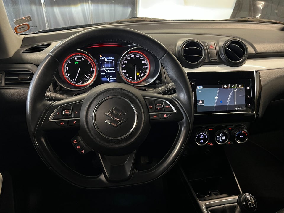 Suzuki Swift 1,0 Boosterjet SHVS Exclusive 5d