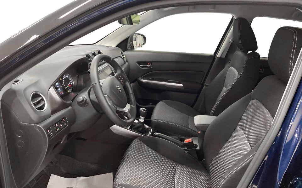 Suzuki Vitara 1,4 mHybrid Active 5d