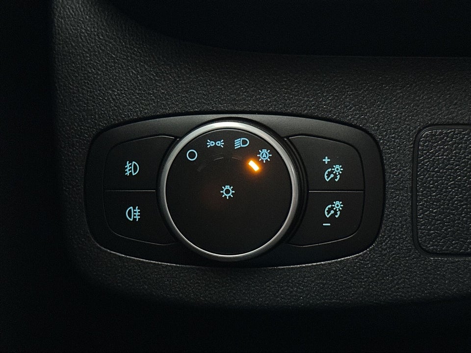 Ford Puma 1,0 EcoBoost mHEV Titanium 5d