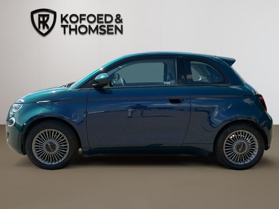 Fiat 500e 42 Icon 3d