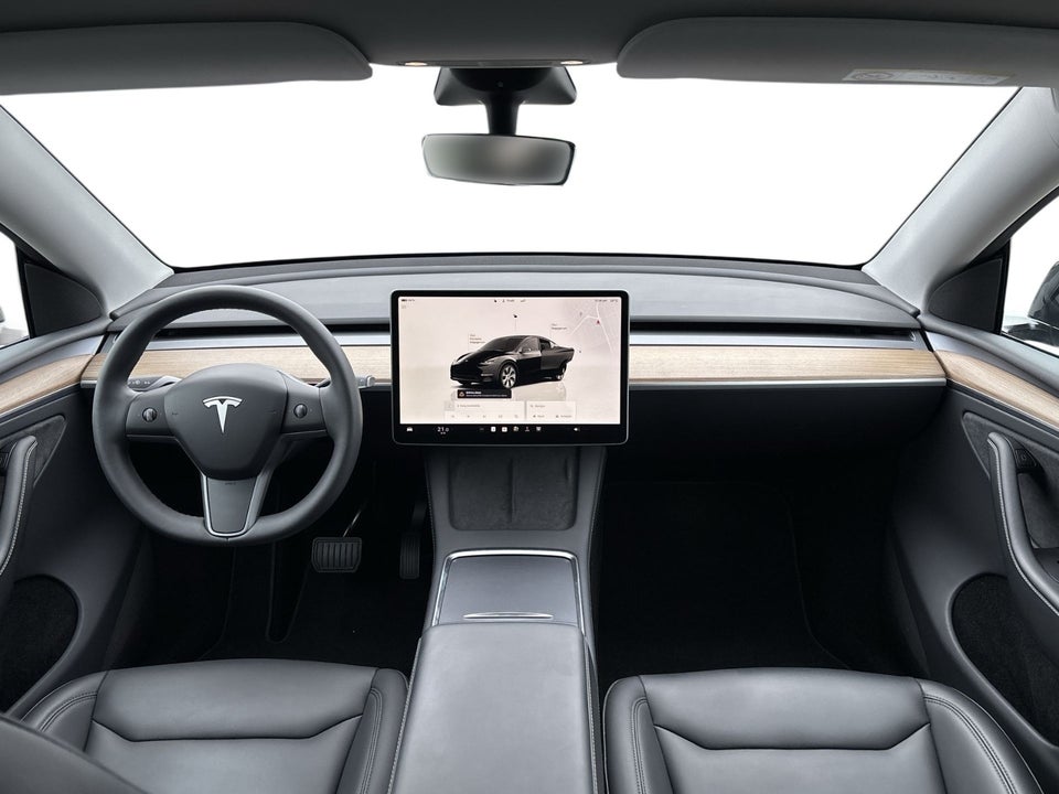 Tesla Model Y RWD 5d