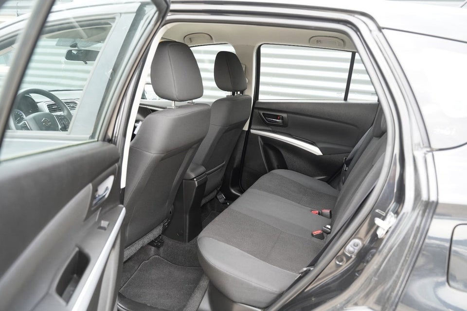 Suzuki S-Cross 1,0 Boosterjet Comfort 5d