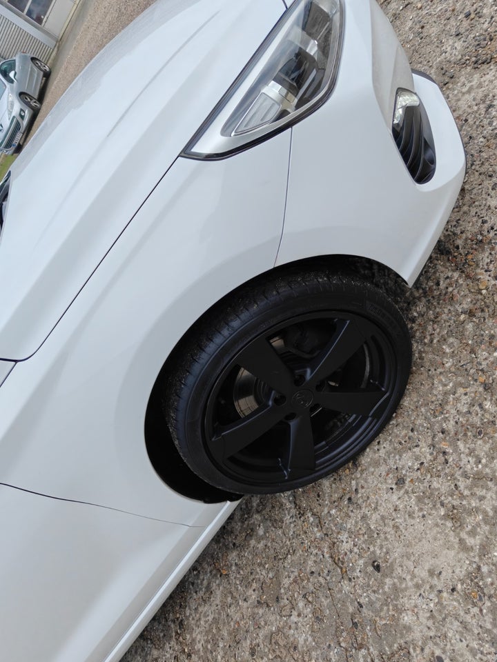 Hyundai i30 1,4 T-GDi Life Komfort stc. DCT 5d